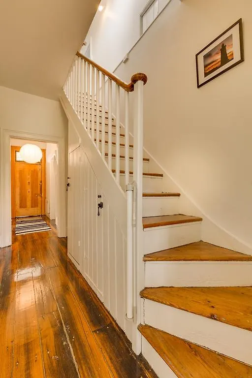 Brampton Cottage Hobart Holiday home
